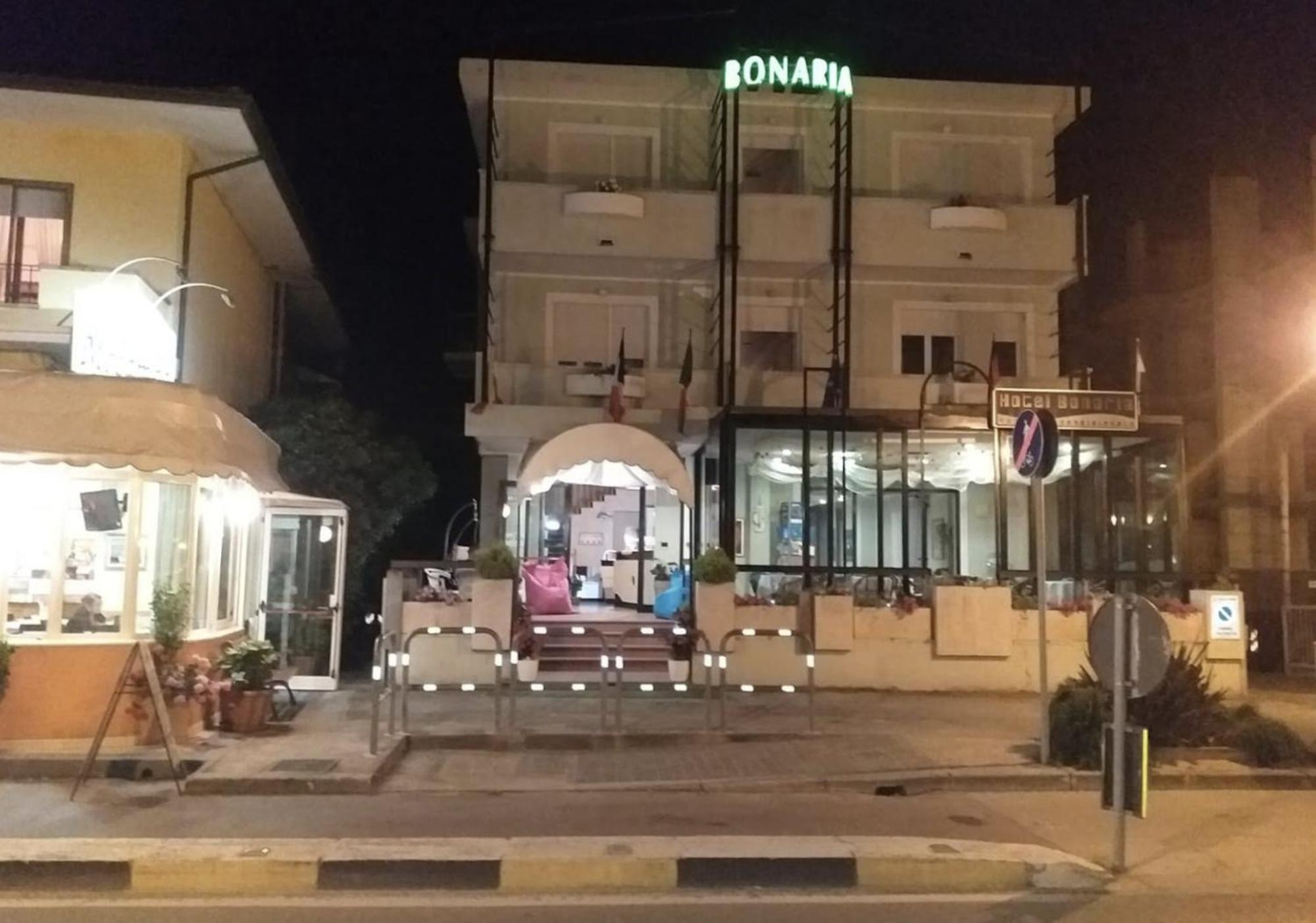 Hotel Bonaria Rimini Luaran gambar